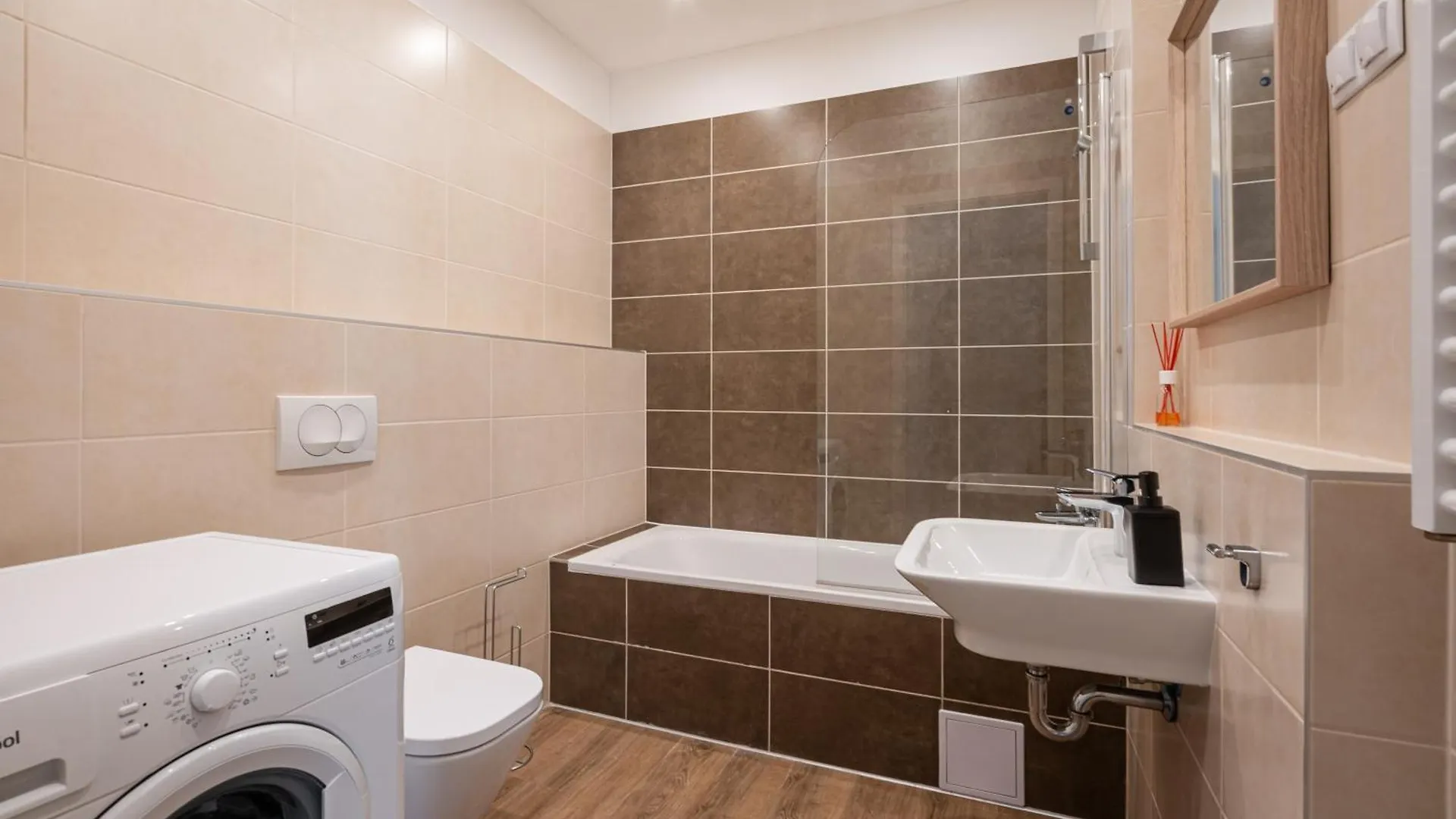 Corvex Apartment With Balcony 布达佩斯